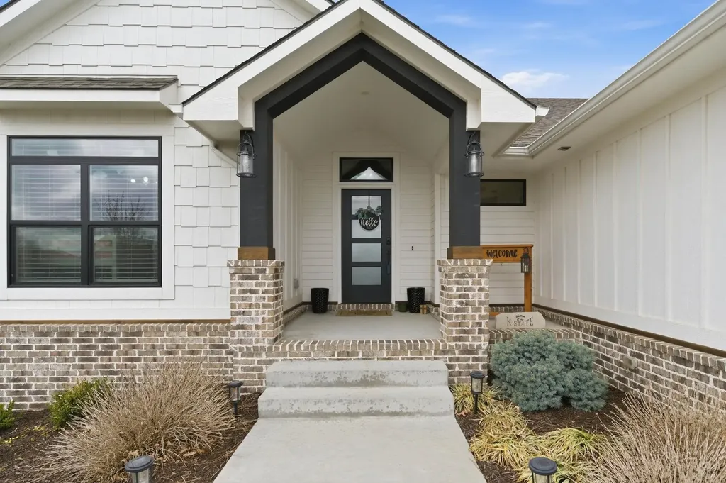 3580 N Bluestem Court Rose Hill KS 67133
