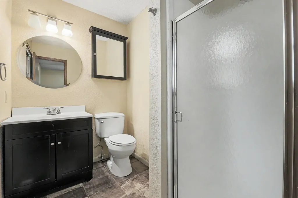 1401 E Carolyn Street Derby KS 67037