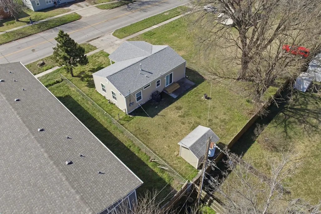 2008 W Mccormick Avenue Wichita KS 67213