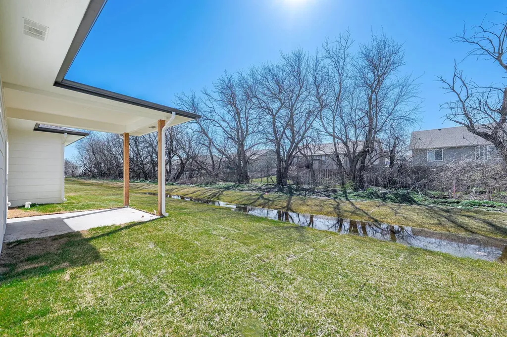 707 E Elmwood Street Park City KS 67147
