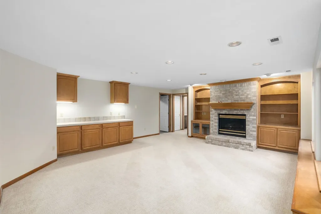 707 N Crest Ridge Court Wichita KS 67230