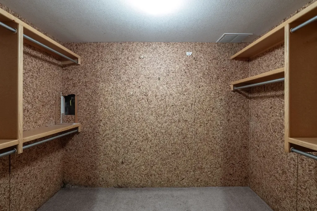 707 N Crest Ridge Court Wichita KS 67230