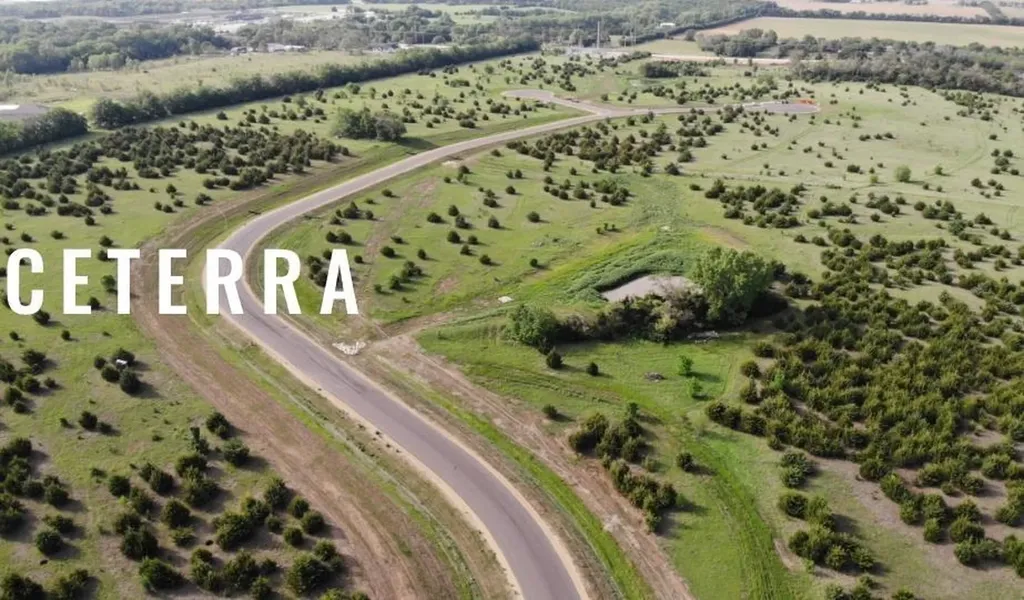 Lot 17 Block 1 Cedar Ridge Estates Valley Center KS 67147