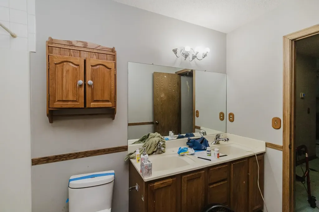 523 W Maywood Street Wichita KS 67217