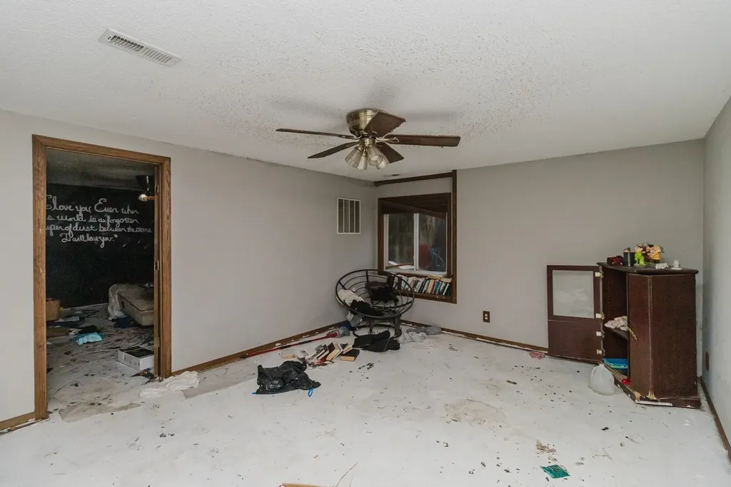 523 W Maywood Street Wichita KS 67217