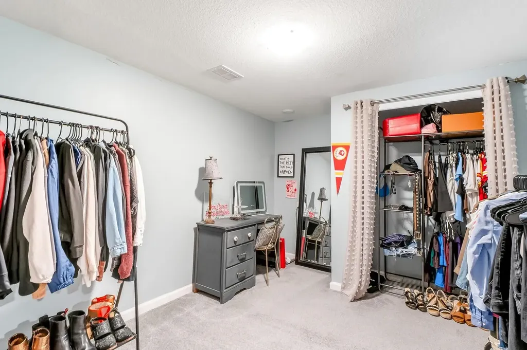 8512 E Scott Street Wichita KS 67210