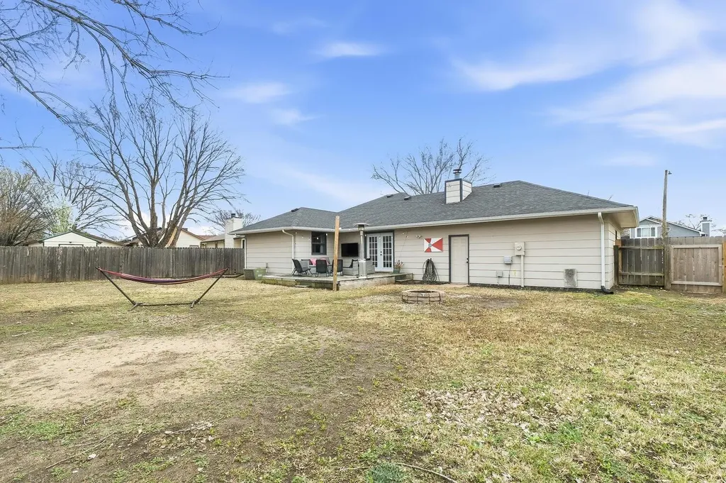 8512 E Scott Street Wichita KS 67210