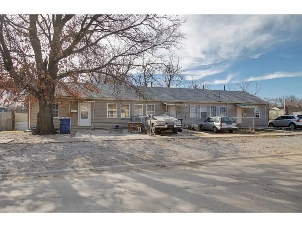 2937 S Rutan Street Wichita KS 67210