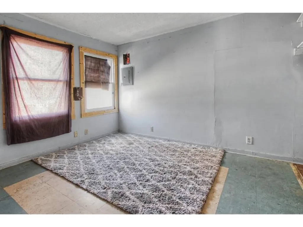 2937 S Rutan Street Wichita KS 67210