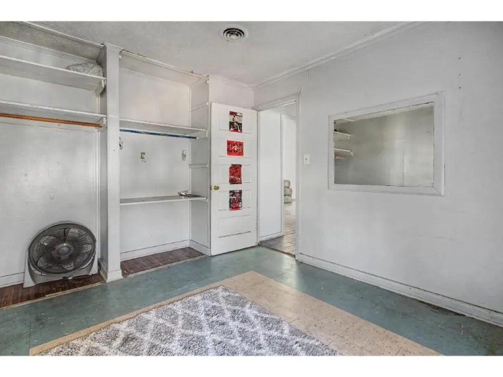 2937 S Rutan Street Wichita KS 67210