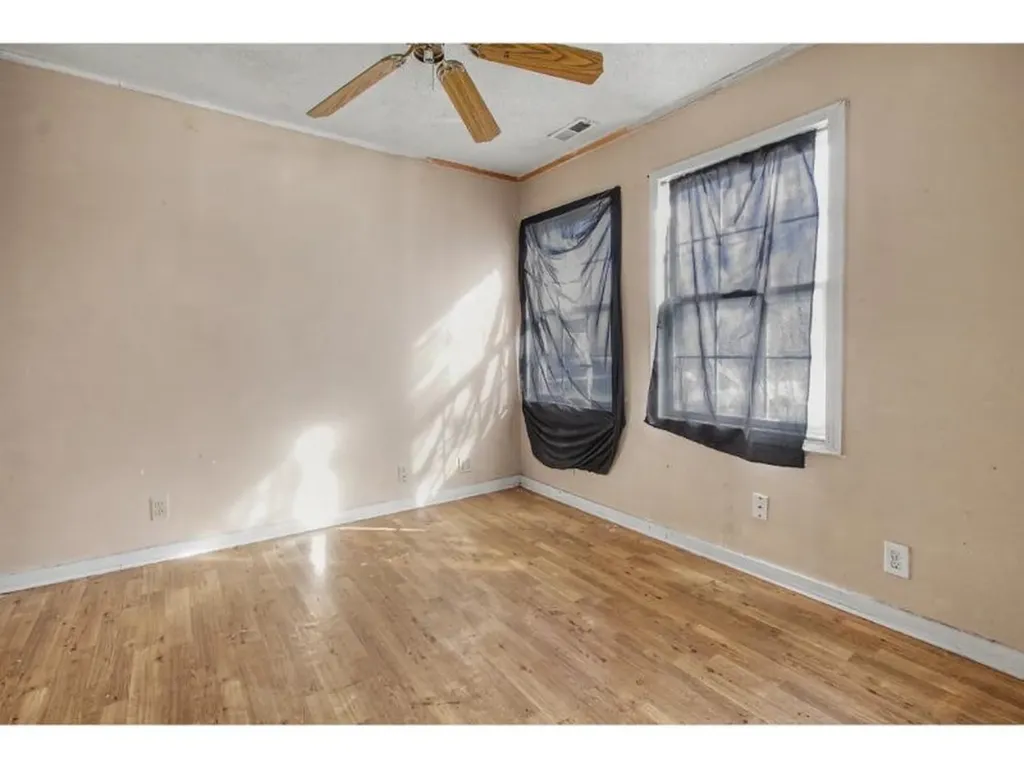 2937 S Rutan Street Wichita KS 67210