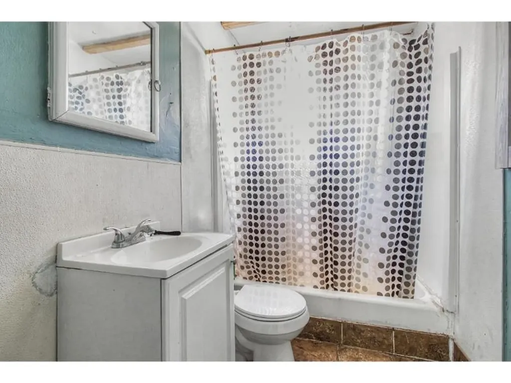 2937 S Rutan Street Wichita KS 67210