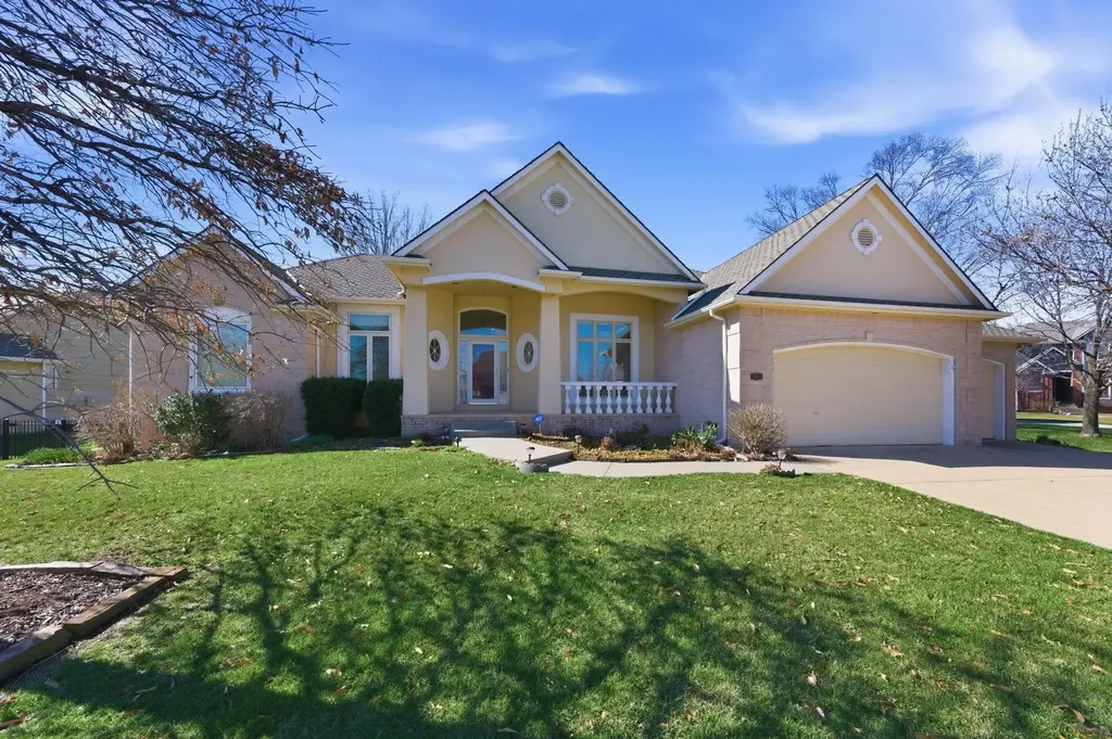 1367 N Hickory Creek Court Wichita KS 67235