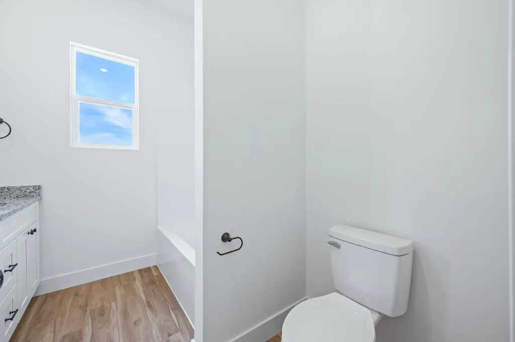 713 E Elmwood Street Park City KS 67147