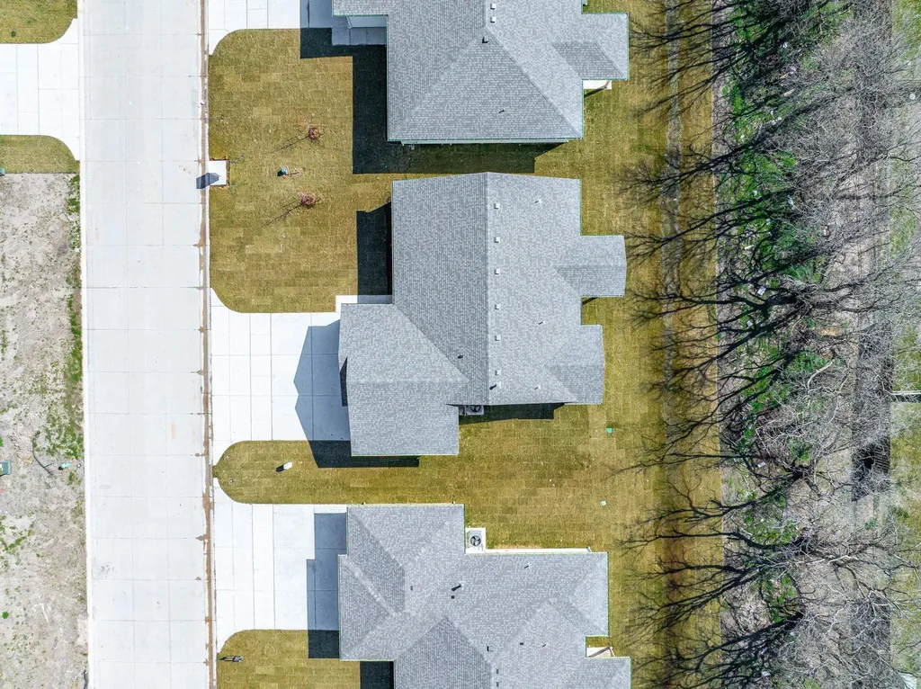 713 E Elmwood Street Park City KS 67147