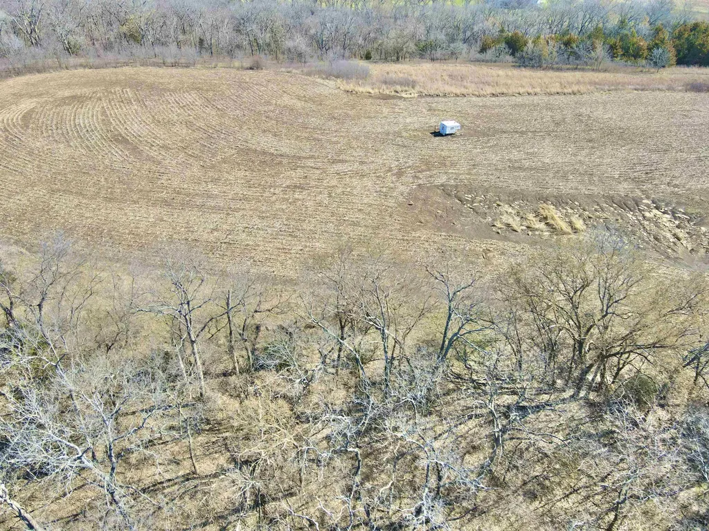 N & E Of Ferguson & 86th St - Tract 2 Oskaloosa KS 66066