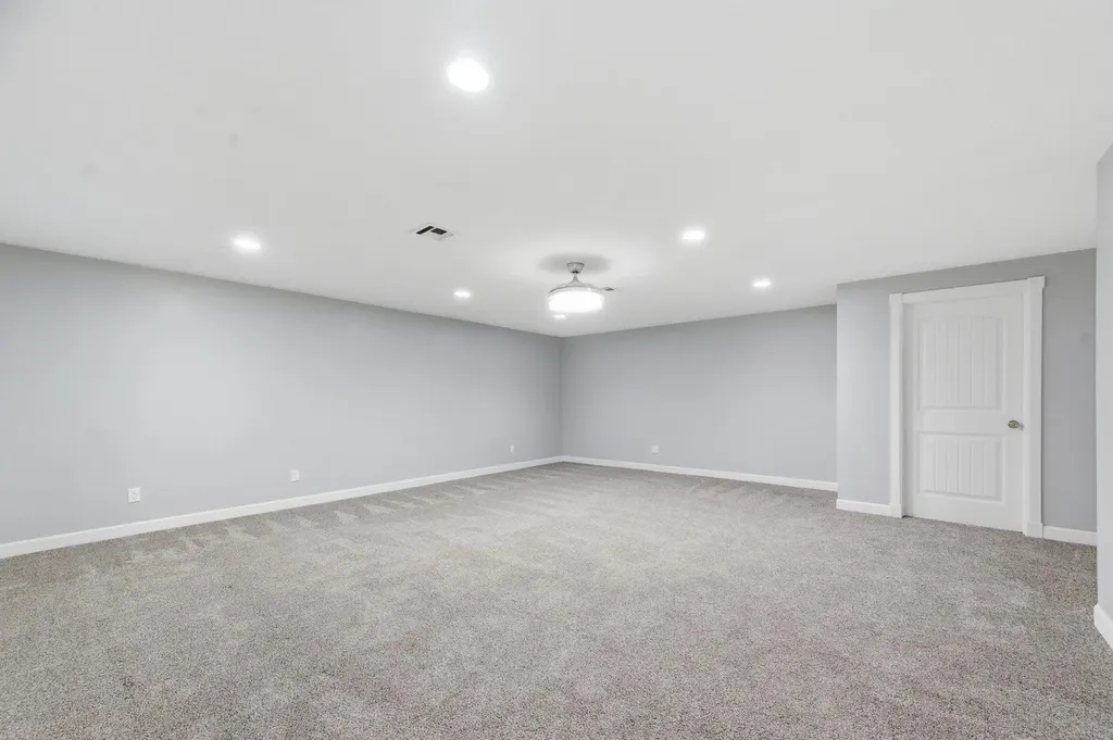 235 N Tyler Road Wellington KS 67152