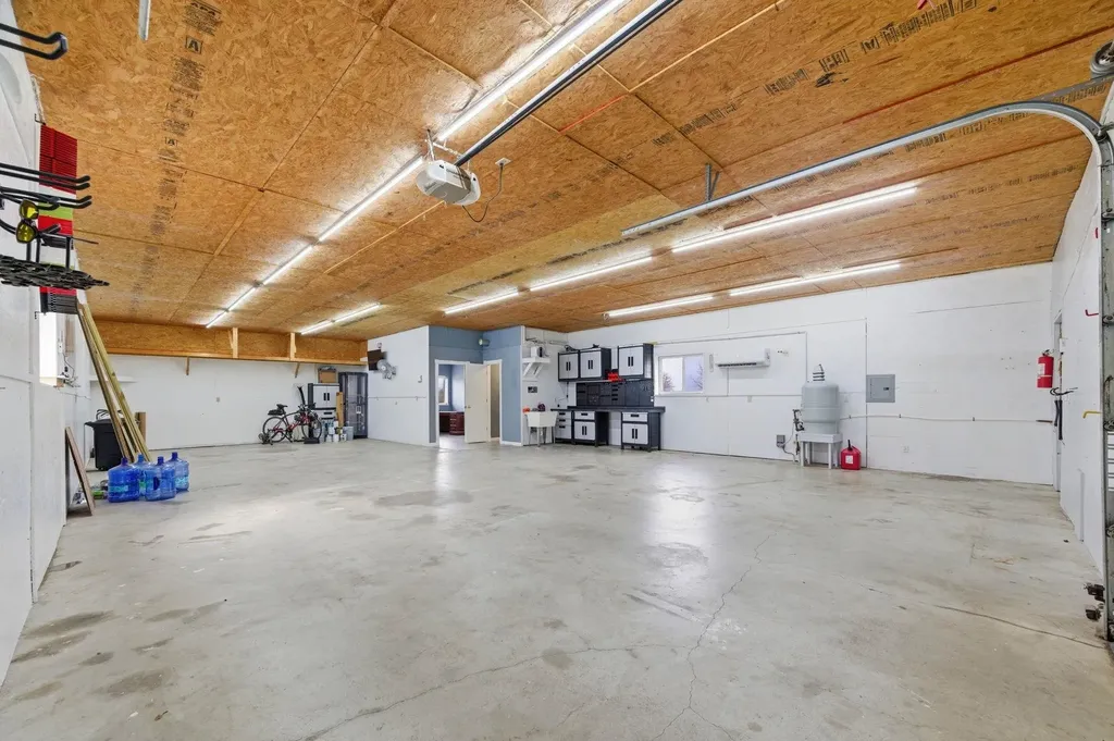235 N Tyler Road Wellington KS 67152