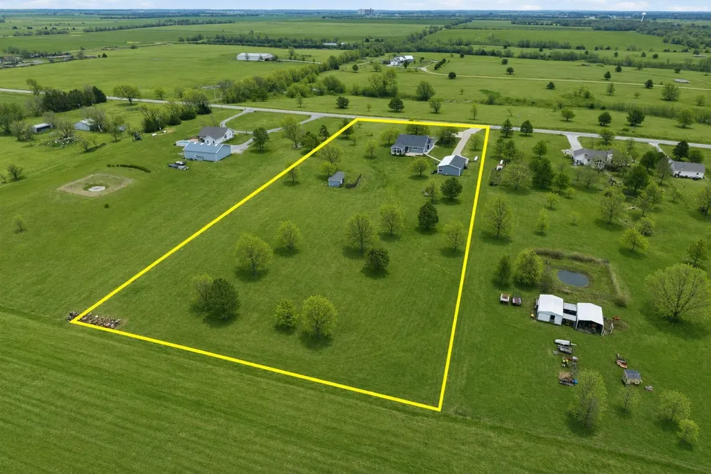 235 N Tyler Road Wellington KS 67152