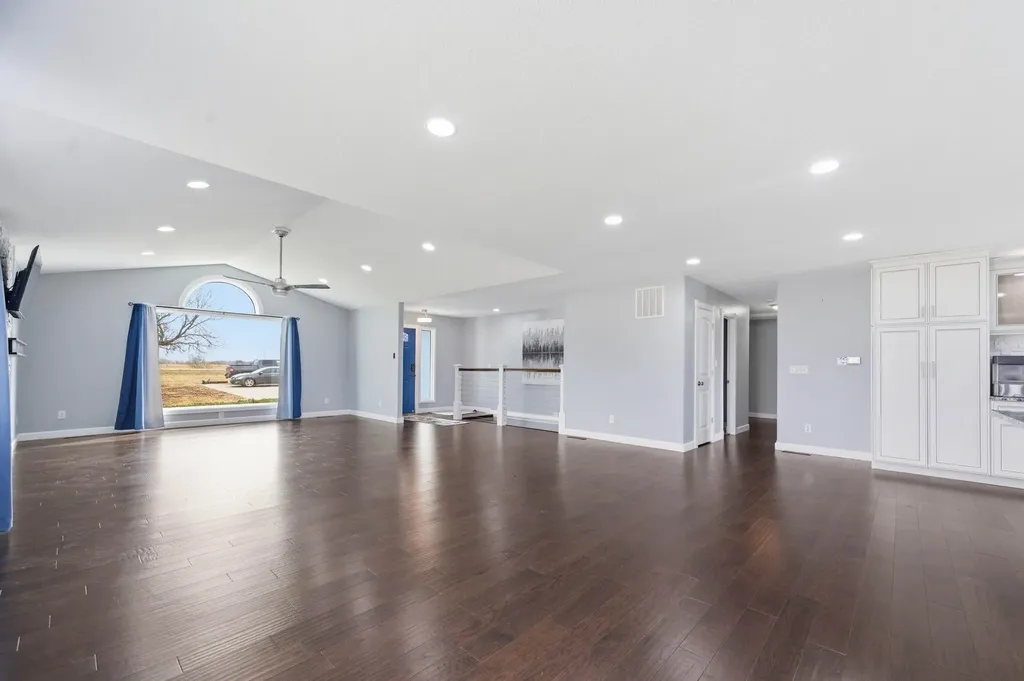 235 N Tyler Road Wellington KS 67152