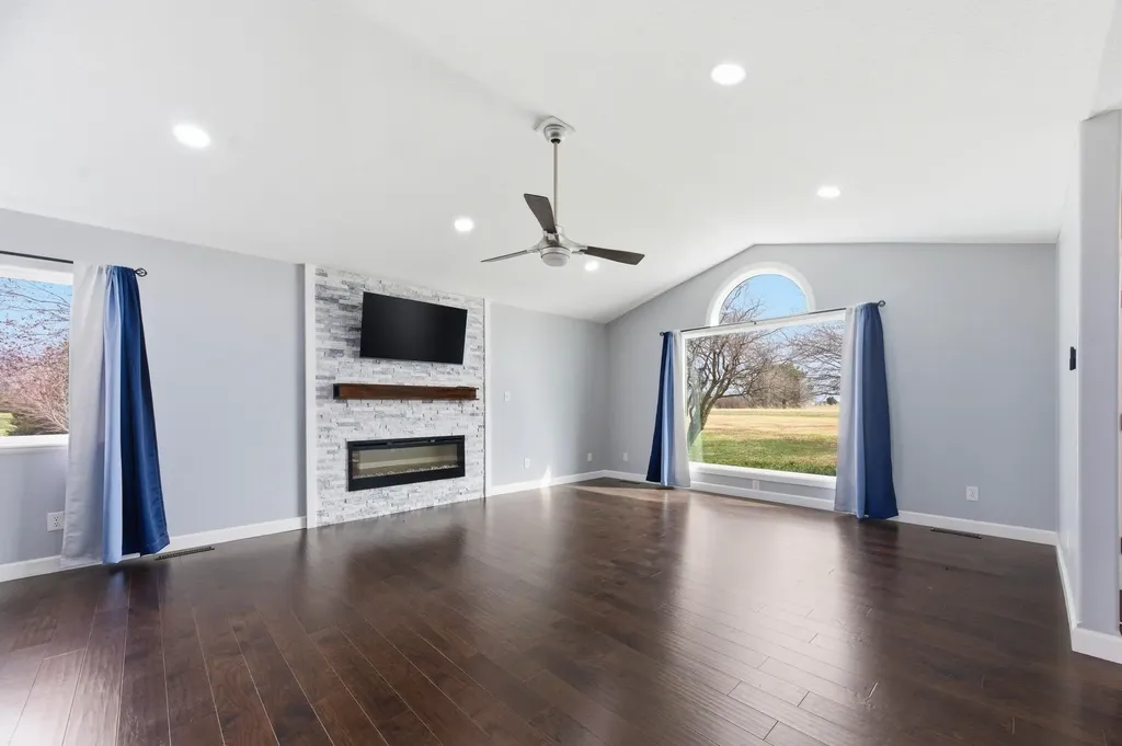 235 N Tyler Road Wellington KS 67152