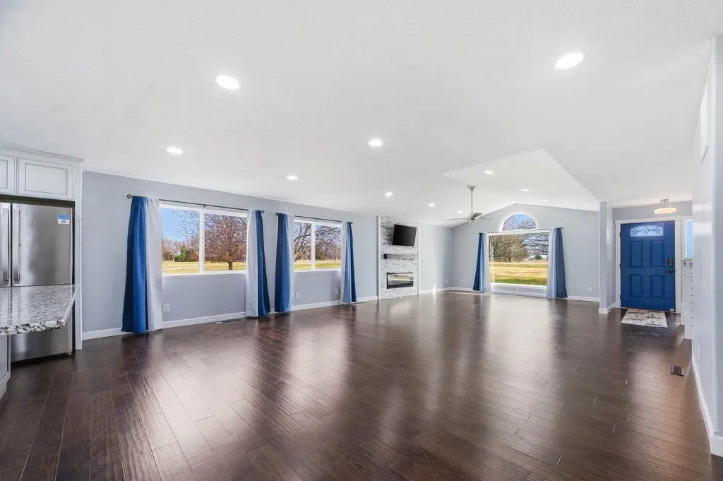 235 N Tyler Road Wellington KS 67152
