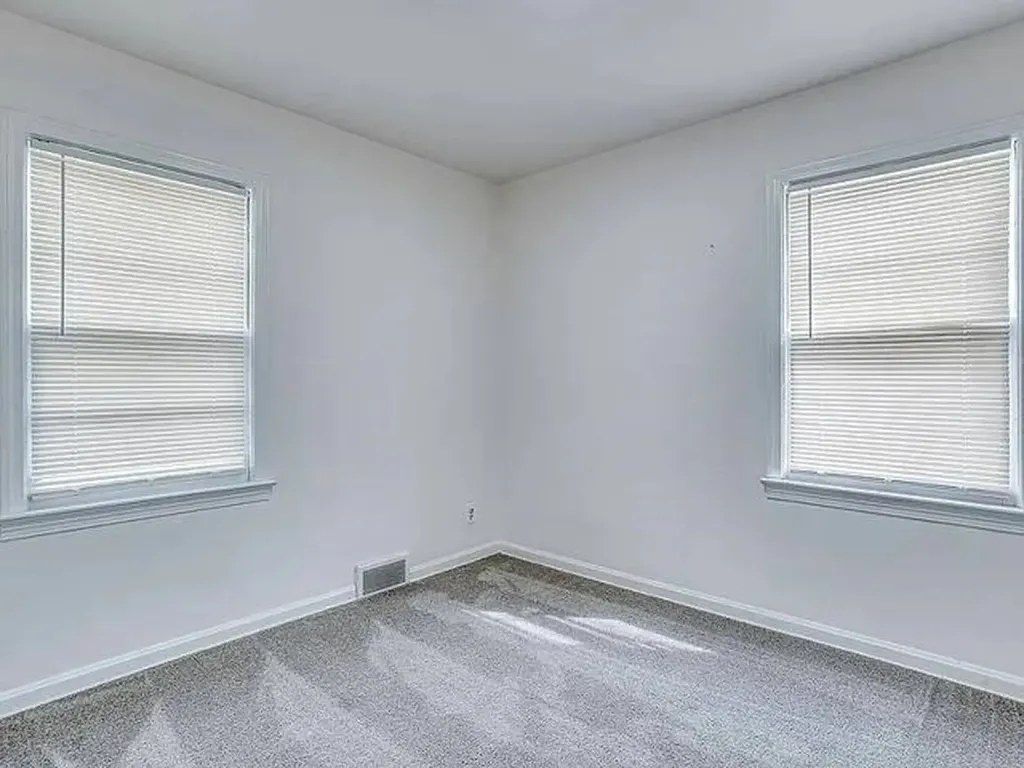 6142 E Harry Street Wichita KS 67218