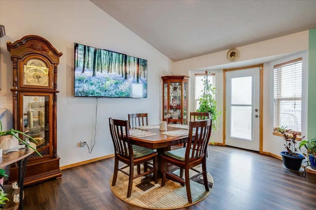 5302 W 44th Court S Wichita KS 67215