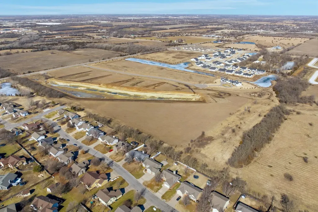 Lot 10 Block A Prairie Preserve Addition Bel Aire KS 67220
