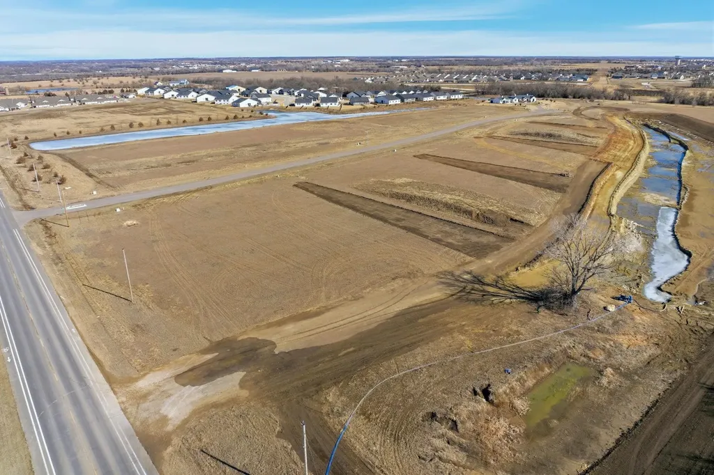 Lot 10 Block A Prairie Preserve Addition Bel Aire KS 67220