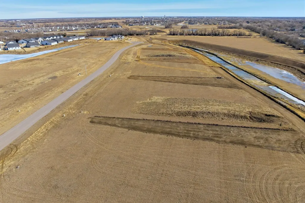 Lot 7 Block A Prairie Preserve Addition Bel Aire KS 67220