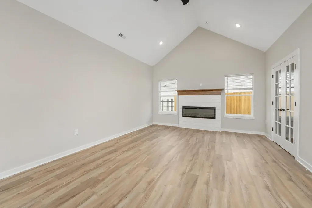 707 N Rainbow Lake Street Wichita KS 67235