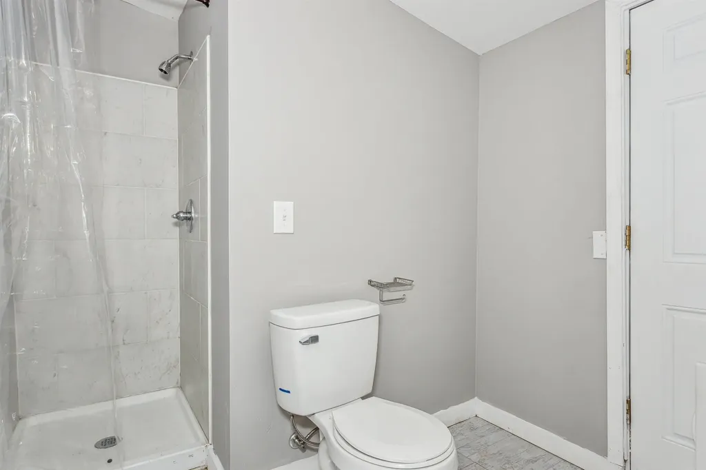 1527 S Water Street Wichita KS 67213
