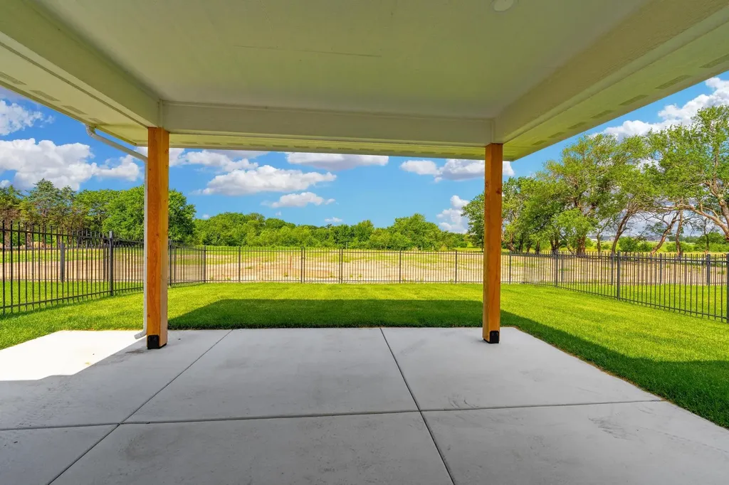 711 N Rainbow Lake Street Wichita KS 67235