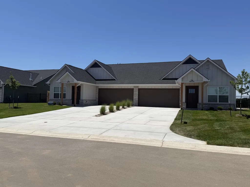 711 N Rainbow Lake Street Wichita KS 67235