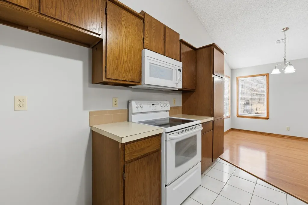 5211 S Mosley Street Wichita KS 67216