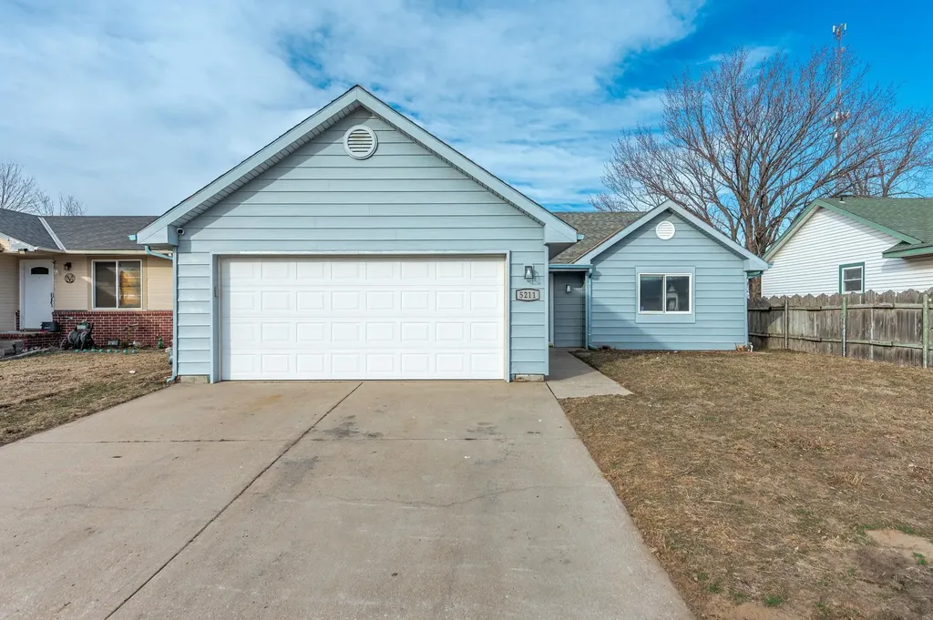 5211 S Mosley Street Wichita KS 67216