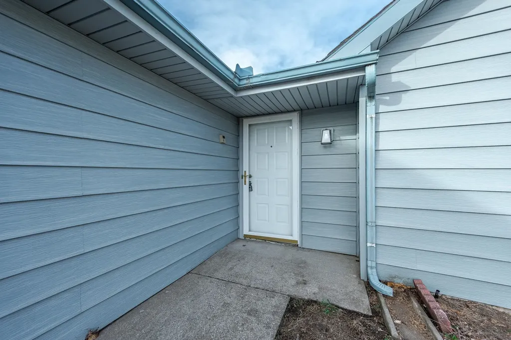 5211 S Mosley Street Wichita KS 67216