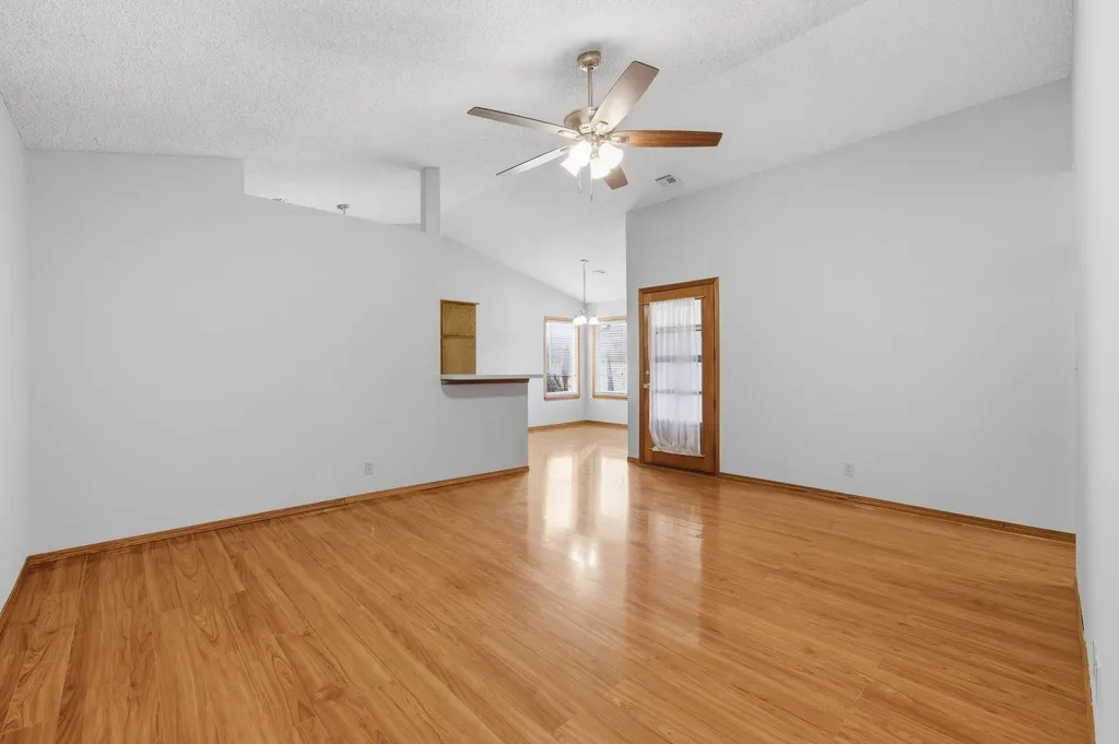 5211 S Mosley Street Wichita KS 67216