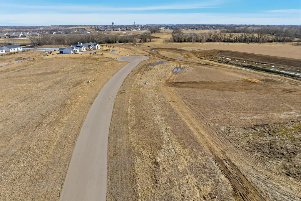 5130 Prairie Court N Bel Aire KS 67220