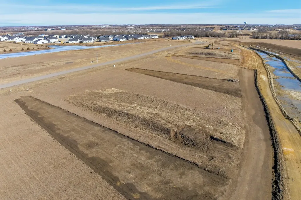 5140 Prairie Court N Bel Aire KS 67220