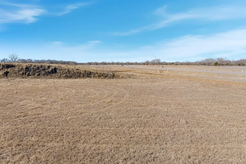 5140 Prairie Court N Bel Aire KS 67220