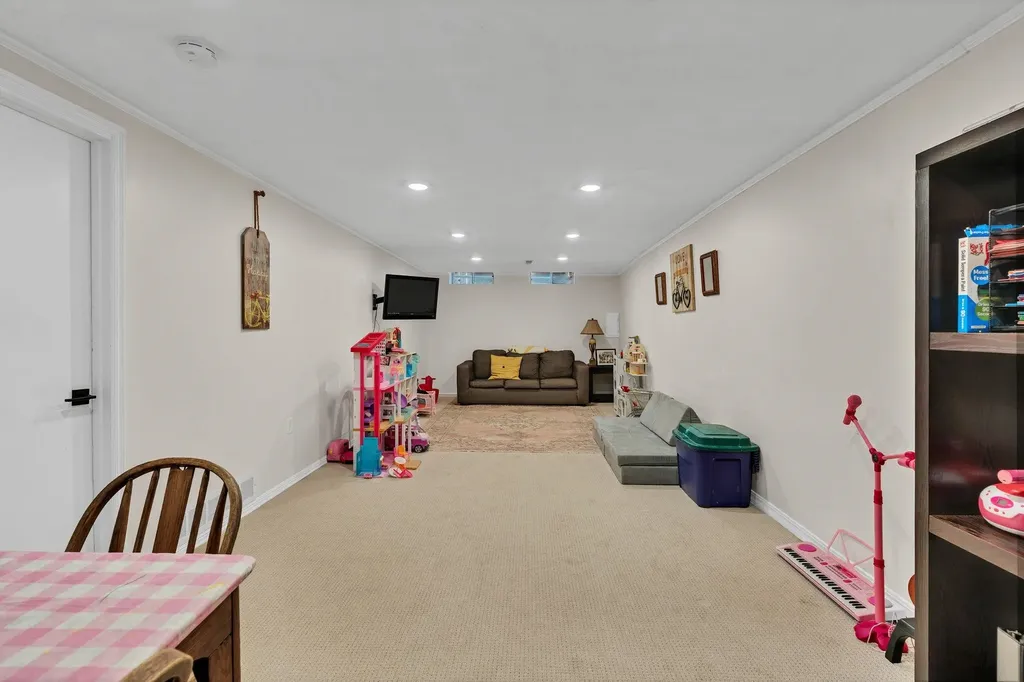6916 E Stonegate Street Wichita KS 67206