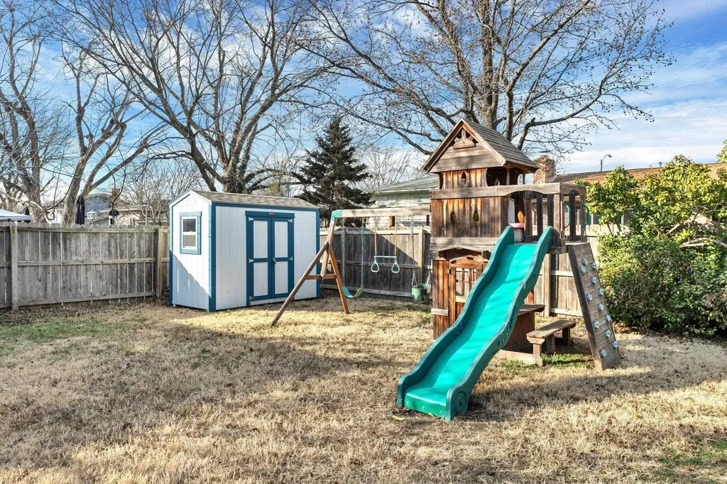 6916 E Stonegate Street Wichita KS 67206