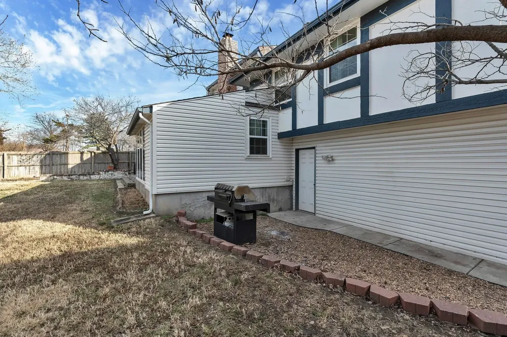 6916 E Stonegate Street Wichita KS 67206