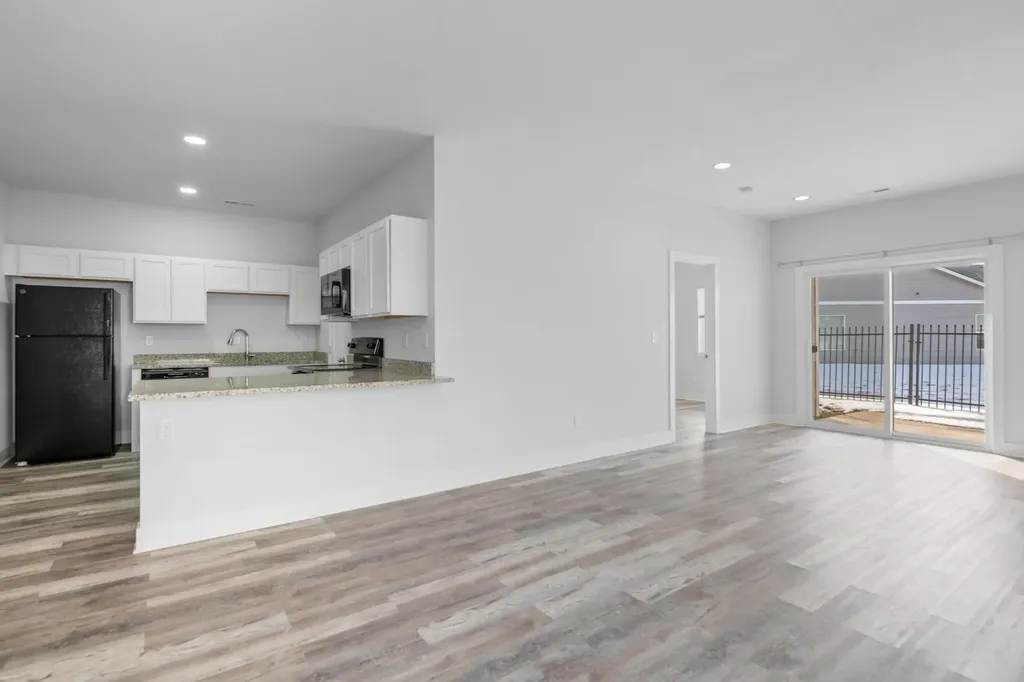 5454/5456 E Colburn Court Bel Aire KS 67220