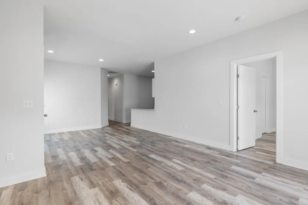5454/5456 E Colburn Court Bel Aire KS 67220