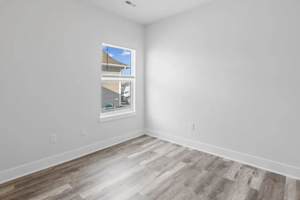 5454/5456 E Colburn Court Bel Aire KS 67220