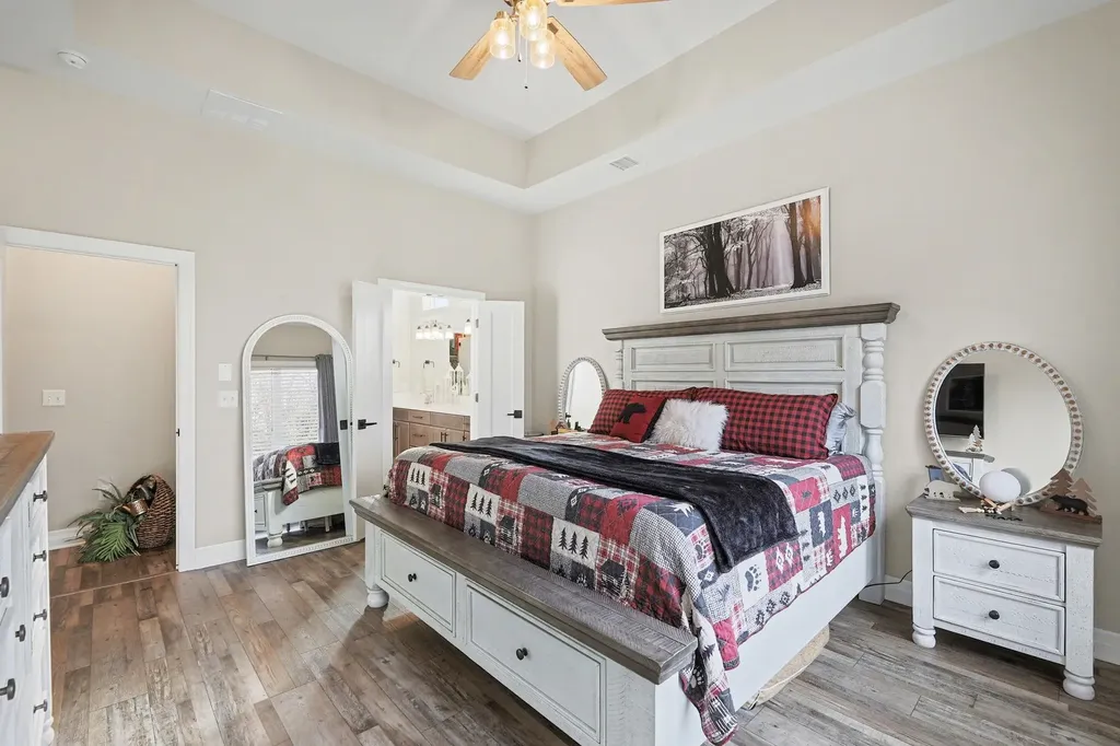 6237 E Central Park Court Bel Aire KS 67220