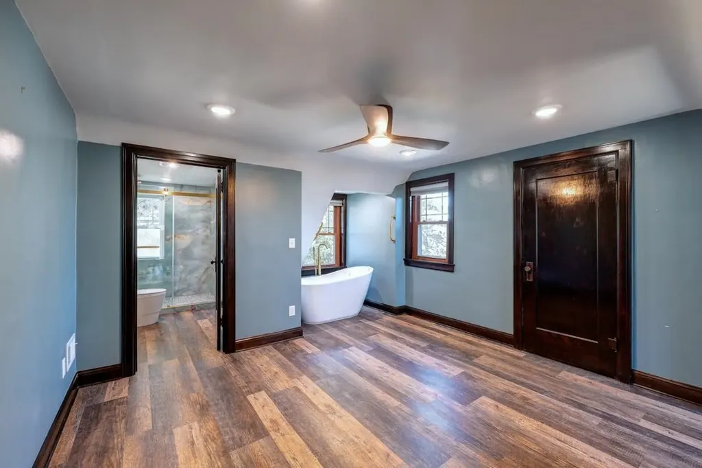 1702 Simpson Avenue Winfield KS 67156